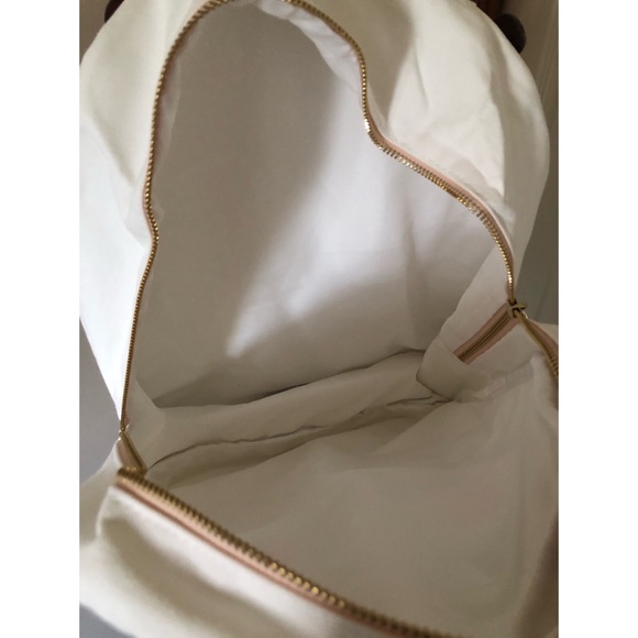 Benefit Cosmetics Brow backpack - Picture 5 of 5